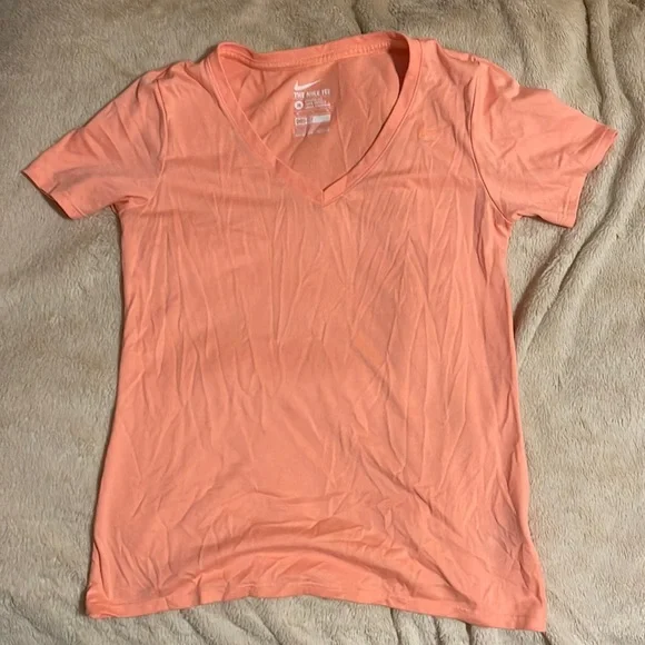 Tee - Picture 1 of 2